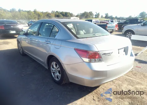 2010 Honda Accord 2.4 Lx-P из США, поврежденный, VIN 1HGCP2F41AA093560